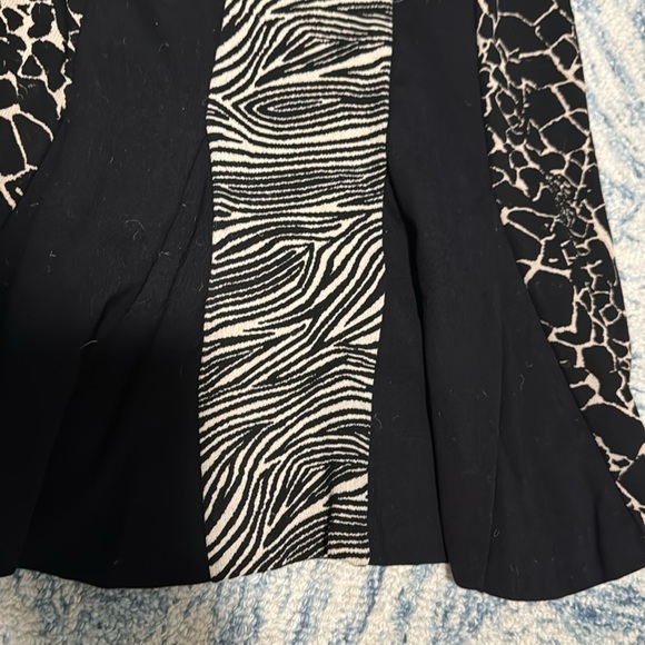 Nicole Miller atelier block animal print flirty, long sleeve dress large - Picture 6 of 6